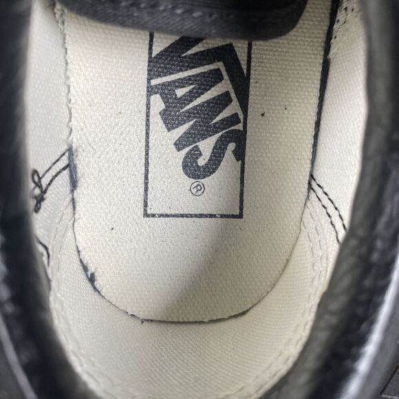 VANS Womens Size 6.5 Old Skool Sneakers Triple Black Shoes Lace Up - Picture 7 of 10